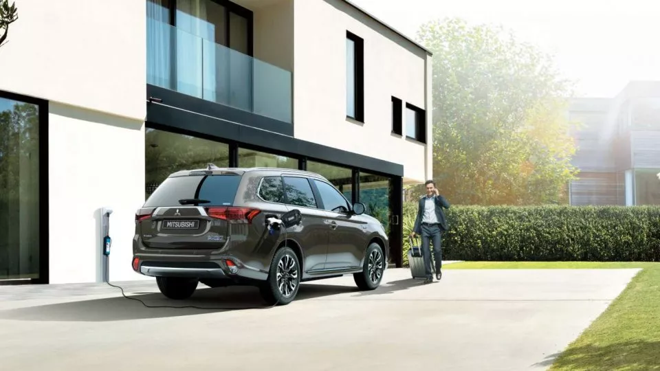 Mitsubishi Outlander PHEV