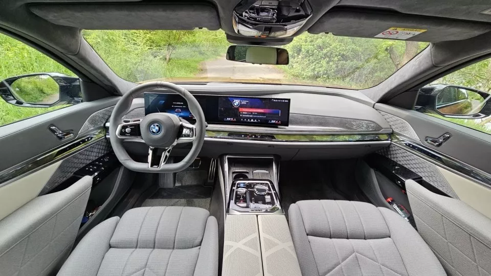 BMW i7 M70 xDrive