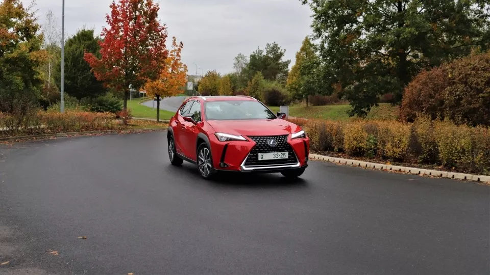 Lexus UX 300e