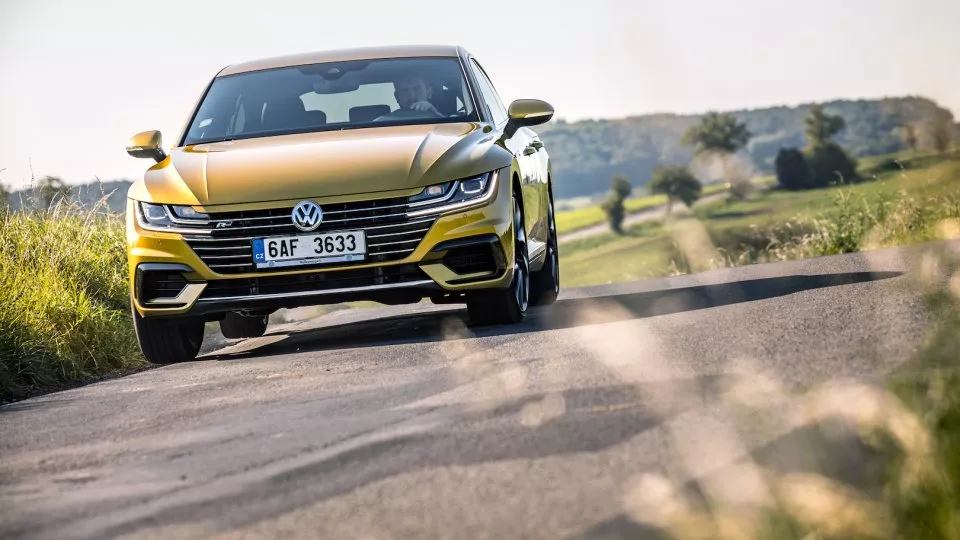 Volkswagen Arteon 2.0 TSi R-Line