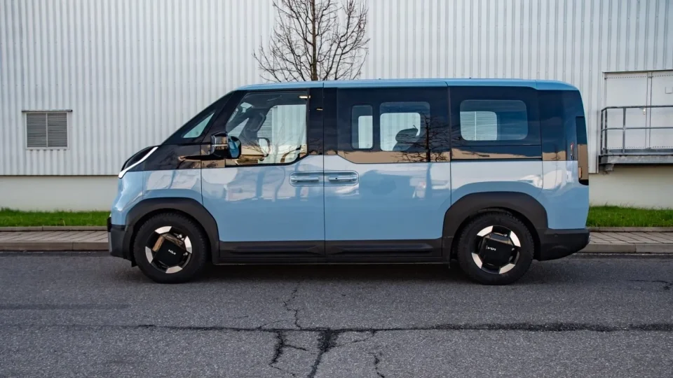 Test Kia PV5