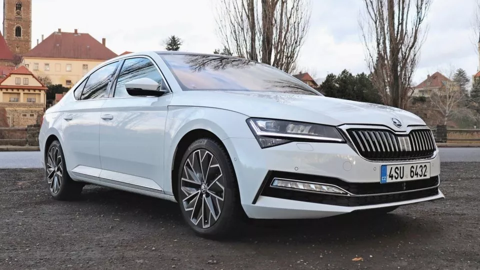 Škoda Superb