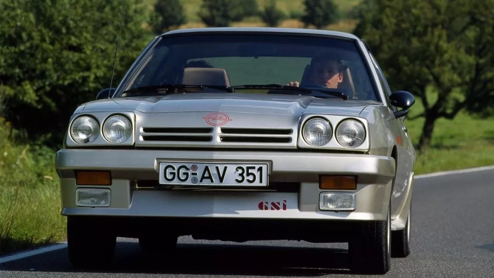 Opel Manta GSi historie