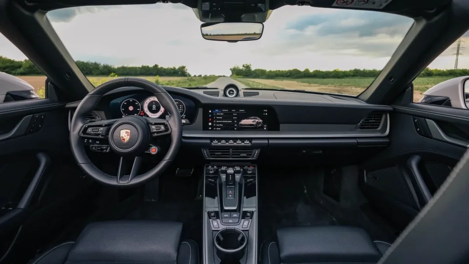 Porsche 911 Carrera Cabriolet