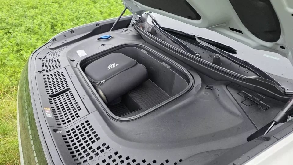 Hyundai Ioniq 9
