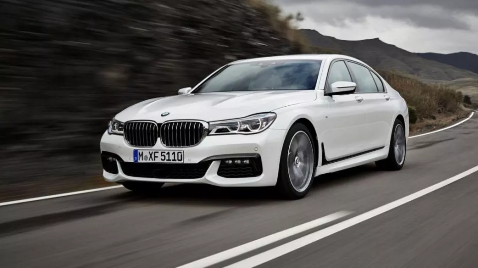 BMW 7 2015_hl