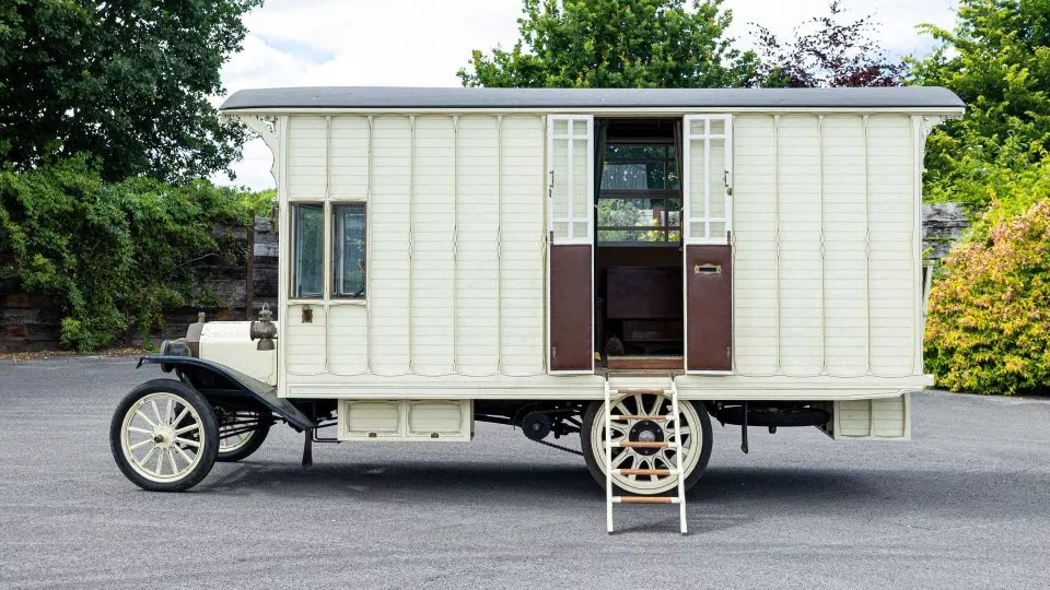 Ford Model T Motor Caravan