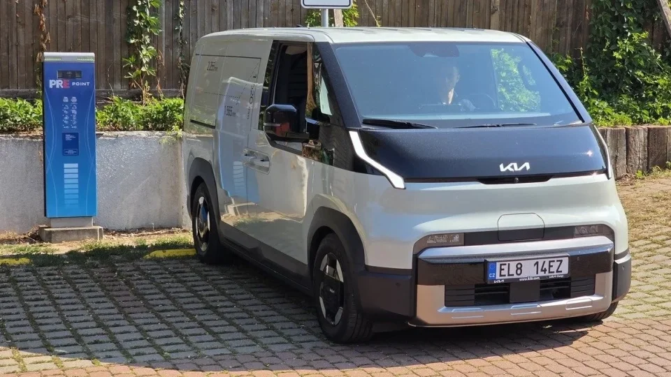 Kia PV5 Cargo