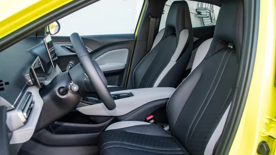 Test BYD Dolphin Surf