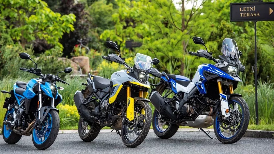 Suzuki GSX-8S a V-Strom 800DE a 1250DE