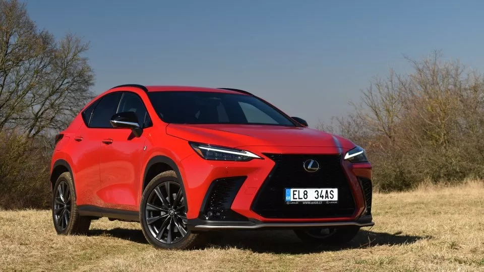 Lexus NX