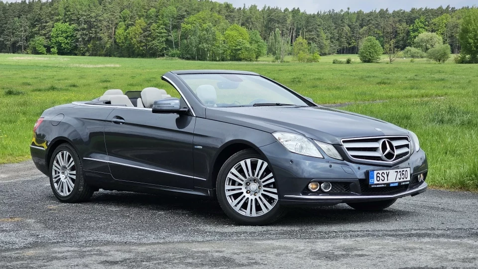 Mercedes-Benz E 200 kabriolet (2010)