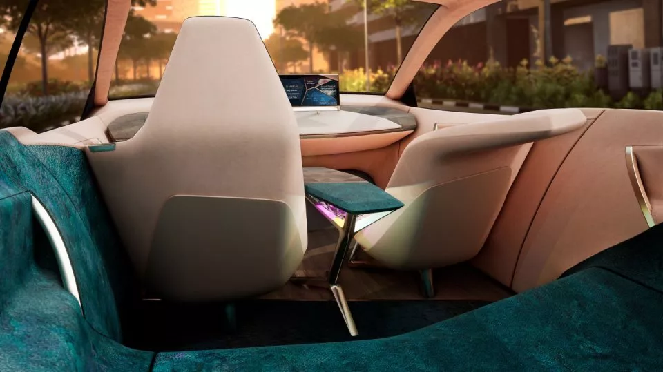 BMW Vision iNEXT