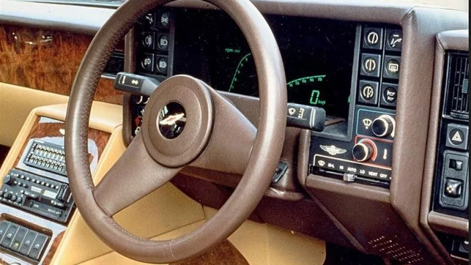 Aston Martin Lagonda