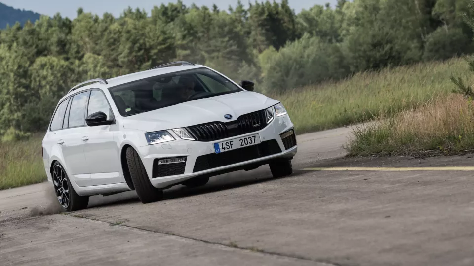 Škoda Octavia Combi RS245