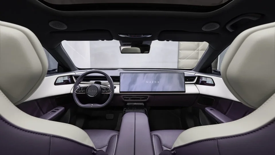 Mazda CX-6e