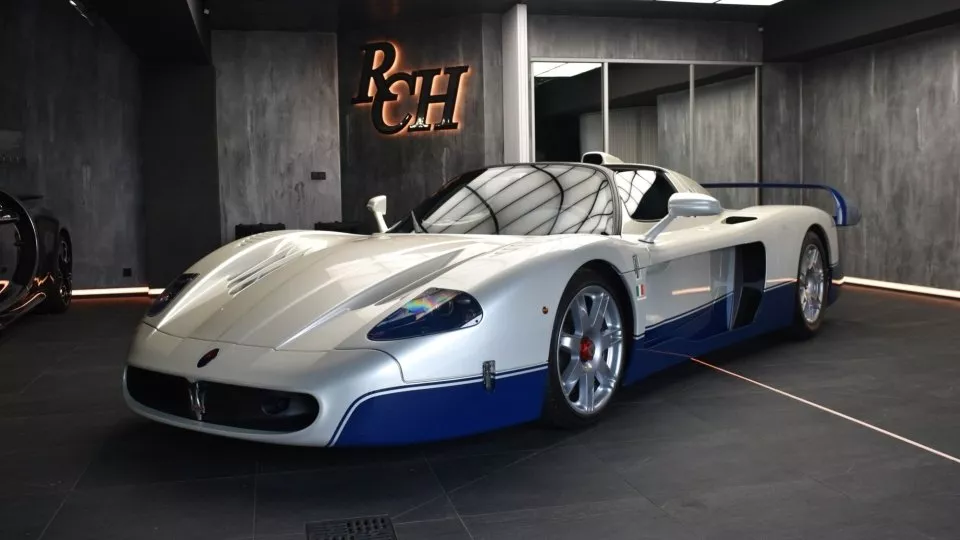 Maserati MC12