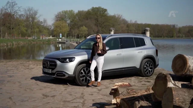 Autosalon 25