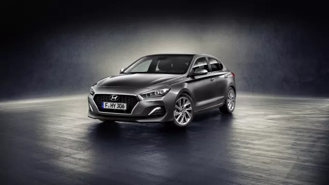 Zbraň na Octavii. Hyundai ve Frankfurtu odhalil i30 Fastback