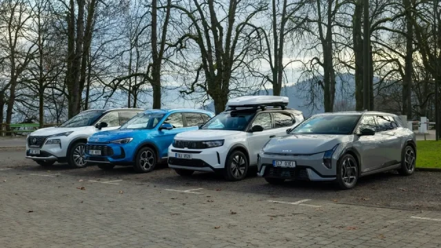 Levná SUV proti luxusu i elektrice. Vyrazili jsme do Slovinska čtyřmi různými vozy