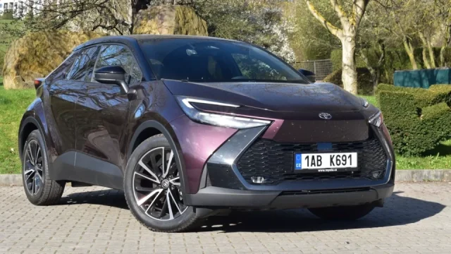 Toyota chystá velkou slevovou akci. Oblíbené modely nabídne i s výhodnějším leasingem