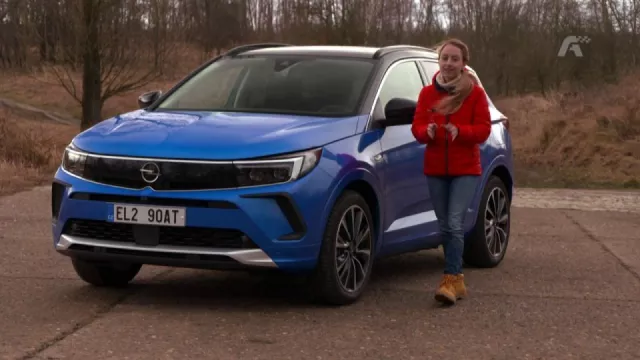 Recenze Opelu Grandland 1,6 Turbo PHEV 4X4 Ultimate