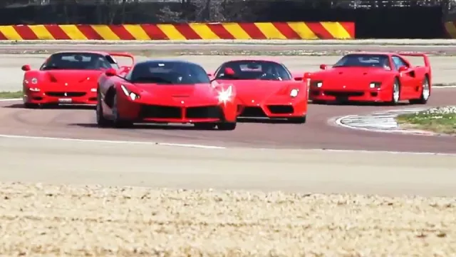 Na okruhu s Ferrari. A hned čtyřmi!