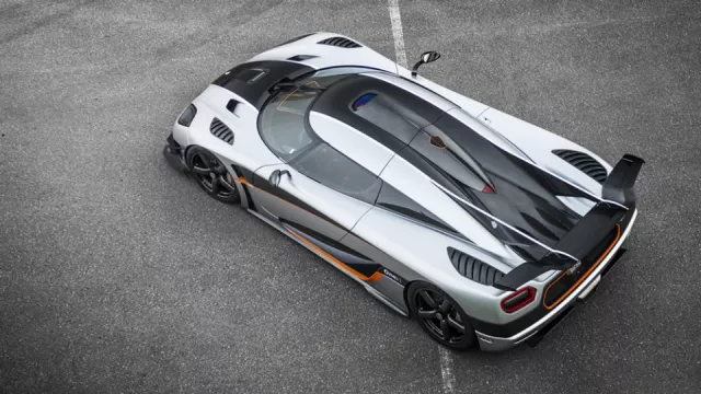 Koenigsegg prý bude stavět „normální“ vozy, ale pod jinou značkou