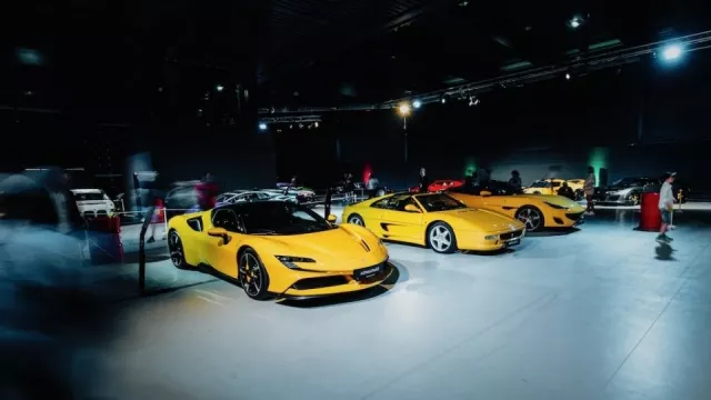 Bude na co koukat: Legendy ukáží Ferrari 488 GT3, koncept od Mercedesu a novou Octavii