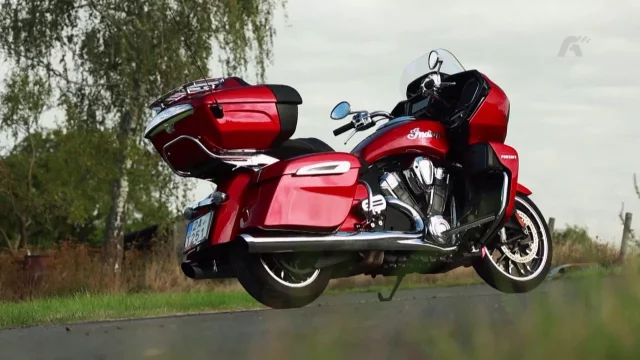 Recenze motocyklu Indian Pursuit Limited (repríza)