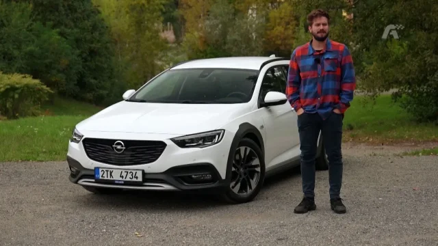 Autobazar: Opel Insignia II