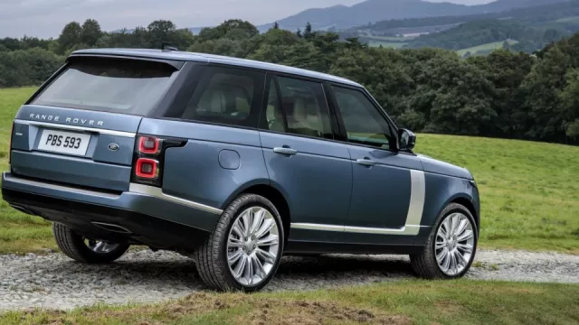 Vylepšený Range Rover chce být nejlepší ze všech