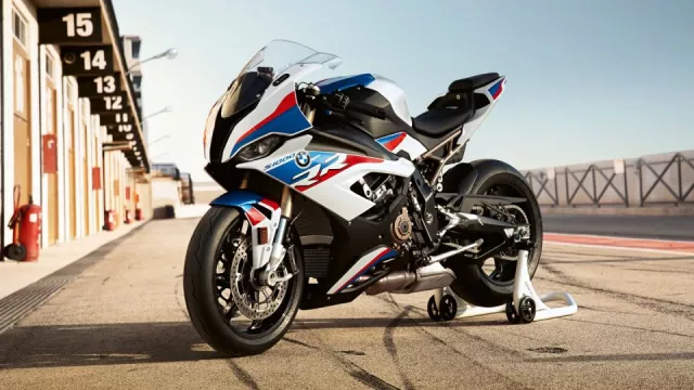 BMW M také pro motocykly