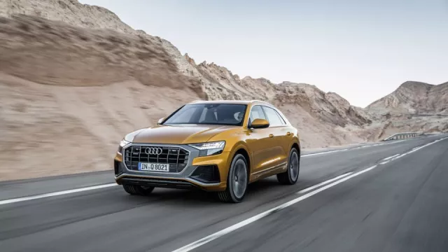 Luxusní kupé nebo SUV? Audi Q8 vstupuje na náš trh.