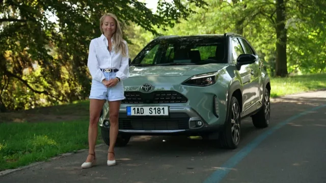 Recenze Toyoty Yaris Cross Hybrid AWD-i Premier Edition