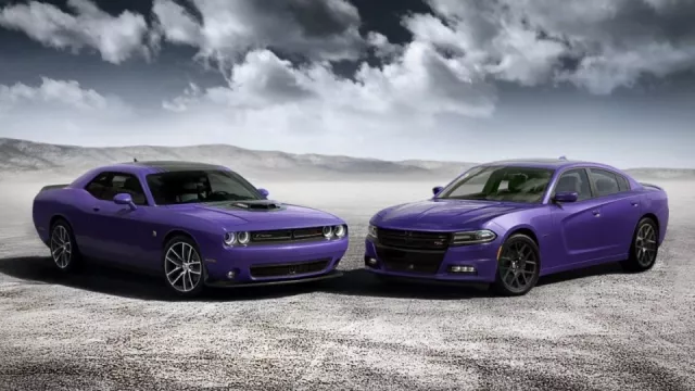 Dodge Challenger a Charger se oblečou do šílené švestkové!