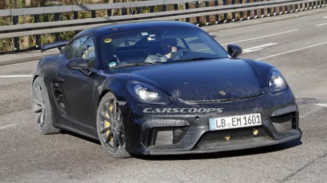 To bude jízda! Porsche 718 Cayman poprvé dostane šestiválec