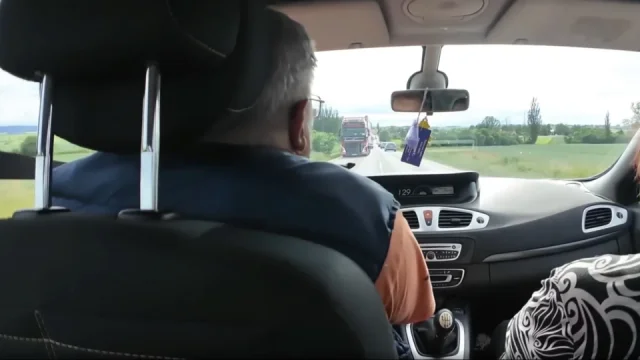 Důchodci mohou od ledna za volant bez papíru. Platí to ale jen pro ty, co nejdřív zajdou k lékaři
