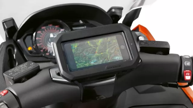 Dokonalá komunikace a navigace pro cestovní motocykly BMW