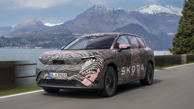 První test nejprostornější škodovky: Peaq jezdí tiše a pohodlně, mnoho Čechů přesto dráždí dvě věci