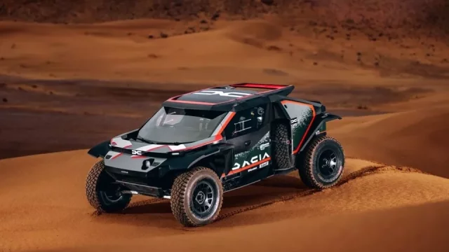 Dacia se chystá na Dakar s autem, které má motor z Nissanu, ale vyvíjel ho Alpine. Co dalšího víme?