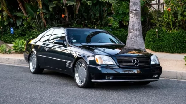 Mercedes S600 V12 (1996) je na prodej. Cena na Ebay letí vzhůru. Patřil totiž Michaelu Jordanovi