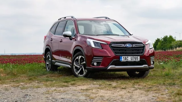 Vyzkoušeli jsme Subaru Forester. Žhavá novinka to není, ale některé věci mu nová SUV mohou závidět