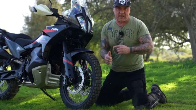 Recenze pneumatiky na adventure motocykly