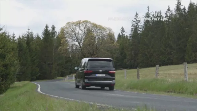 Jízda popelářským vozem, pomocník na svahy a jedna velká lahůdka. Nový Autosalon připraven