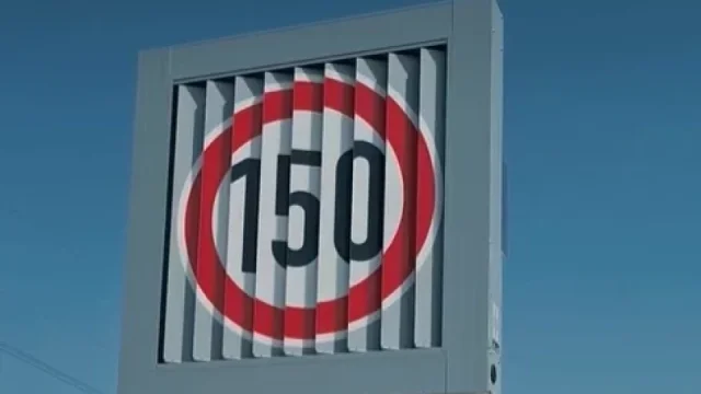 Komentář: První vyhodnocení 150 km/h na dálnici. Armagedon se nekonal, i když experti tvrdí opak
