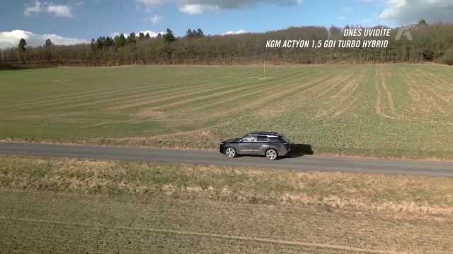 Velké levné kombi, sporťák s výkonem přes 500 koní a ojetina na baterku. Nový Autosalon připraven