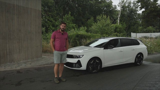 Svezení s Astrou Sports Tourer GSe. Opel vždycky podvozky uměl, proto je tohle kombi tak dobré