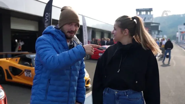 Téma: Jak jezdit na závodní trati