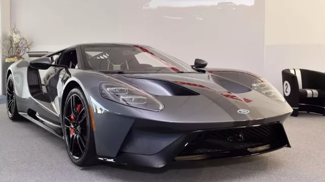 První Ford GT dorazil do České republiky